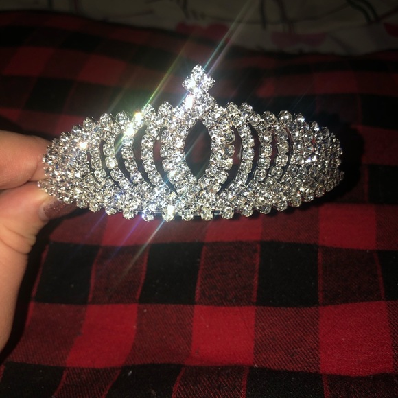 Accessories - SOLD OUT Silver crystal Bridal Tiara